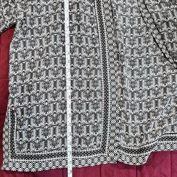 Max Studio Womens Black White Tribal Print Open Kimono Top Size Large Flowy - Picture 9 of 9